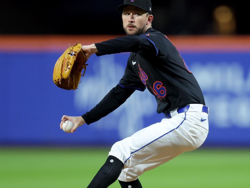 May 23, 2025; New York City, New York, USA; New York Mets starting pitcher Griffin Canning (46) pitches against the Los Angeles Dodgers during the third inning at Citi Field. Mandatory Credit: Brad Penner-Imagn Images