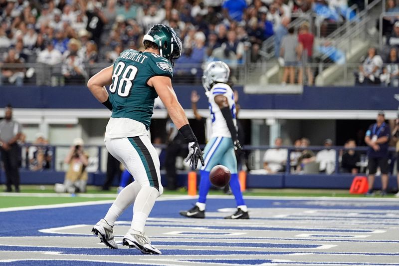 Philadelphia Eagles tight end Dallas Goedert (88) celebrates his touchdown catch in the first half of an NFL football game against the Dallas Cowboys in Arlington, Texas, Sunday, Nov. 10, 2024. (AP Photo/Julio Cortez)