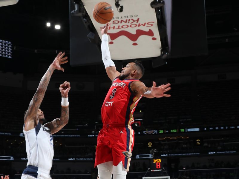 NEW ORLEANS, LA - JANUARY 29: CJ McCollum #3 of the New Orleans Pelicans shoots the ball during the game against the Dallas Mavericks on January 29, 2025 at the Smoothie King Center in New Orleans, Louisiana. NOTE TO USER: User expressly acknowledges and agrees that, by downloading and or using this Photograph, user is consenting to the terms and conditions of the Getty Images License Agreement. Mandatory Copyright Notice: Copyright 2025 NBAE (Photo by Layne Murdoch Jr./NBAE via Getty Images)