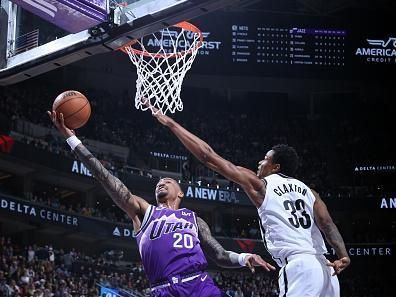 SALT LAKE CITY, UT - DECEMBER 18: John Collins #20 of the Utah Jazz shoots the ball during the game against the Brooklyn Nets on December 18, 2023 at vivint.SmartHome Arena in Salt Lake City, Utah. NOTE TO USER: User expressly acknowledges and agrees that, by downloading and or using this Photograph, User is consenting to the terms and conditions of the Getty Images License Agreement. Mandatory Copyright Notice: Copyright 2023 NBAE (Photo by Melissa Majchrzak/NBAE via Getty Images)