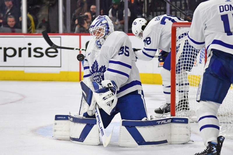 Mar 19, 2024; Philadelphia, Pennsylvania, USA; Toronto Maple Leafs goaltender Ilya Samsonov (35) makes a save against the Philadelphia Flyers during the third period at Wells Fargo Center. Mandatory Credit: Eric Hartline-USA TODAY Sports