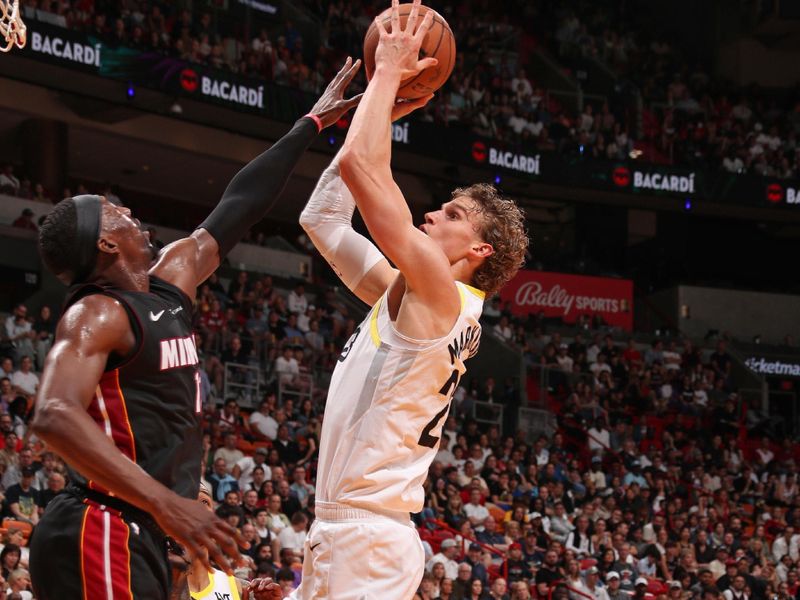 MIAMI, FL - MARCH 2: Lauri Markkanen #23 of the Utah Jazz drives to the basket during the game against the Miami Heat on March 2, 2024 at Kaseya Center in Miami, Florida. NOTE TO USER: User expressly acknowledges and agrees that, by downloading and or using this Photograph, user is consenting to the terms and conditions of the Getty Images License Agreement. Mandatory Copyright Notice: Copyright 2024 NBAE (Photo by Issac Baldizon/NBAE via Getty Images)