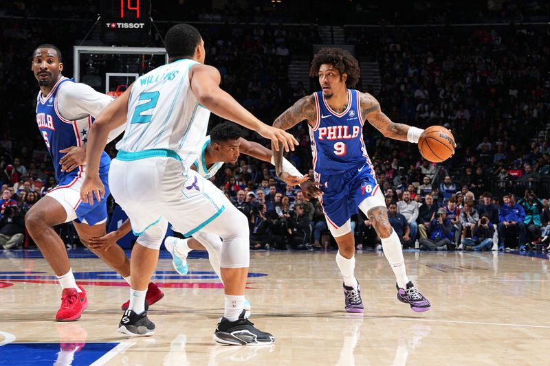 PHILADELPHIA, PA - NOVEMBER 10: Kelly Oubre Jr. #9 of the Philadelphia 76ers dribbles the ball during the game against the Charlotte Hornets on November 10, 2024 at the Wells Fargo Center in Philadelphia, Pennsylvania NOTE TO USER: User expressly acknowledges and agrees that, by downloading and/or using this Photograph, user is consenting to the terms and conditions of the Getty Images License Agreement. Mandatory Copyright Notice: Copyright 2024 NBAE (Photo by Jesse D. Garrabrant/NBAE via Getty Images)