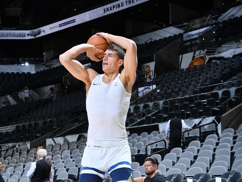 SAN ANTONIO, TX - NOVEMBER 2: Luka Garza #55 of the Minnesota Timberwolves warms up before the game against the San Antonio Spurs on November 2, 2024 at the Frost Bank Center in San Antonio, Texas. NOTE TO USER: User expressly acknowledges and agrees that, by downloading and or using this photograph, user is consenting to the terms and conditions of the Getty Images License Agreement. Mandatory Copyright Notice: Copyright 2024 NBAE (Photos by Michael Gonzales/NBAE via Getty Images)