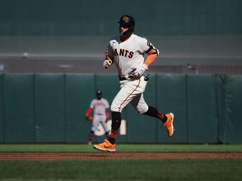 Aug 27, 2023; San Francisco, California, USA; San Francisco Giants third baseman Casey Schmitt (6) rounds the bases on a solo home run against the Atlanta Braves during the second inning at Oracle Park. Mandatory Credit: Kelley L Cox-USA TODAY Sports