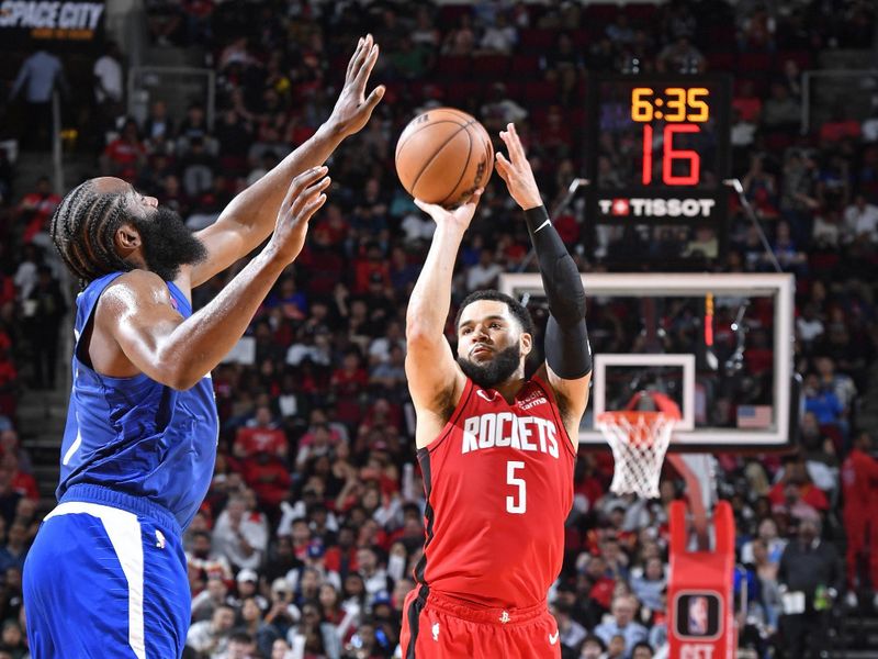 HOUSTON, TX - MARCH 6: Fred VanVleet #5 of the Houston Rockets three point basket during the game against the LA Clippers on March 6, 2024 at the Toyota Center in Houston, Texas. NOTE TO USER: User expressly acknowledges and agrees that, by downloading and or using this photograph, User is consenting to the terms and conditions of the Getty Images License Agreement. Mandatory Copyright Notice: Copyright 2024 NBAE (Photo by Logan Riely/NBAE via Getty Images)