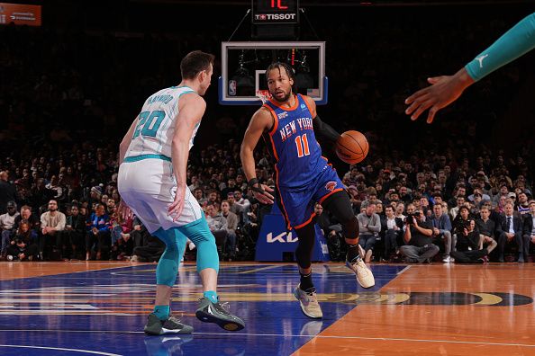 NEW YORK, NY - NOVEMBER 28: Jalen Brunson #11 of the New York Knicks dribbles the ball during the game against the Charlotte Hornets during the In-Season Tournament on November 28, 2023 at Madison Square Garden in New York City, New York.  NOTE TO USER: User expressly acknowledges and agrees that, by downloading and or using this photograph, User is consenting to the terms and conditions of the Getty Images License Agreement. Mandatory Copyright Notice: Copyright 2023 NBAE  (Photo by Jesse D. Garrabrant/NBAE via Getty Images)