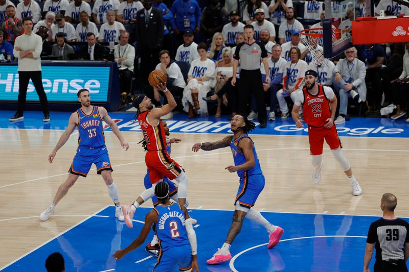 OKLAHOMA CITY, OK - APRIL 24: Jose Alvarado #15 of the New Orleans Pelicans drives to the basket during the game against the Oklahoma City Thunder during Round 1 Game 2 of the 2024 NBA Playoffs on April 24, 2024 at Paycom Arena in Oklahoma City, Oklahoma. NOTE TO USER: User expressly acknowledges and agrees that, by downloading and or using this photograph, User is consenting to the terms and conditions of the Getty Images License Agreement. Mandatory Copyright Notice: Copyright 2024 NBAE (Photo by Martin McGrew/NBAE via Getty Images)