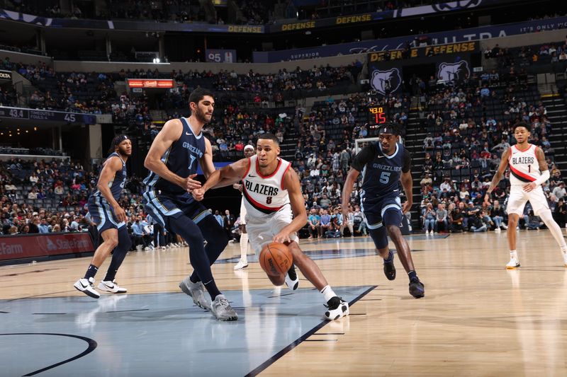 MEMPHIS, TN - MARCH 1: Kris Murray #8 of the Portland Trail Blazers drives to the basket during the game against the Memphis Grizzlies on March 1, 2024 at FedExForum in Memphis, Tennessee. NOTE TO USER: User expressly acknowledges and agrees that, by downloading and or using this photograph, User is consenting to the terms and conditions of the Getty Images License Agreement. Mandatory Copyright Notice: Copyright 2024 NBAE (Photo by Joe Murphy/NBAE via Getty Images)