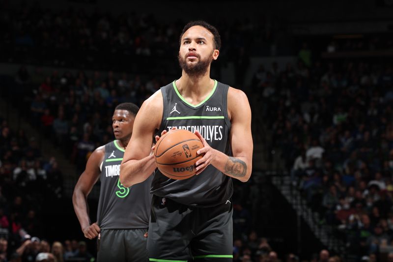 MINNEAPOLIS, MN -  MARCH 24: Kyle Anderson #1 of the Minnesota Timberwolves prepares to shoot a free throw during the game against the Golden State Warriors on March 24, 2024 at Target Center in Minneapolis, Minnesota. NOTE TO USER: User expressly acknowledges and agrees that, by downloading and or using this Photograph, user is consenting to the terms and conditions of the Getty Images License Agreement. Mandatory Copyright Notice: Copyright 2024 NBAE (Photo by David Sherman/NBAE via Getty Images)