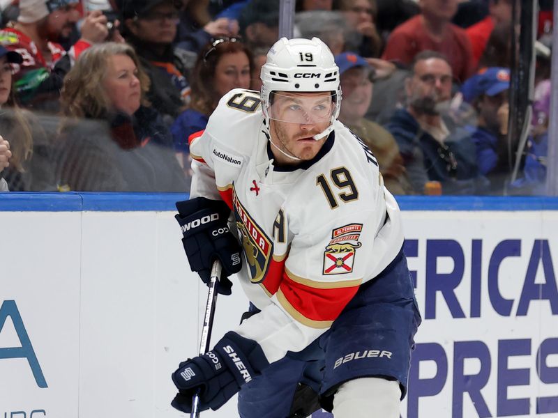 Florida Panthers, New York Islanders and a second-period swing at UBS Arena