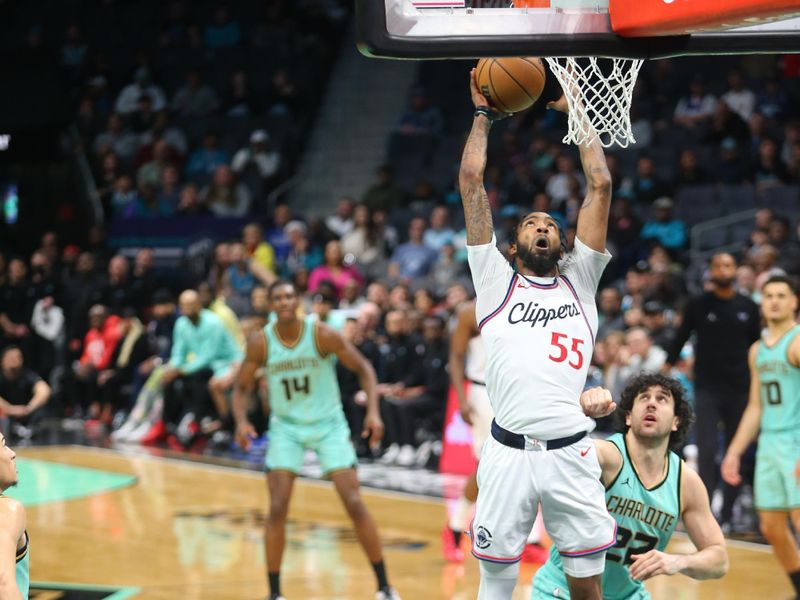 CHARLOTTE, NC - JANUARY 31: Derrick Jones Jr. #55 of the LA Clippers shoots the ball during the game against the Charlotte Hornets  on January 31, 2025 at Spectrum Center in Charlotte, North Carolina. NOTE TO USER: User expressly acknowledges and agrees that, by downloading and or using this photograph, User is consenting to the terms and conditions of the Getty Images License Agreement. Mandatory Copyright Notice: Copyright 2025 NBAE (Photo by Kent Smith/NBAE via Getty Images)