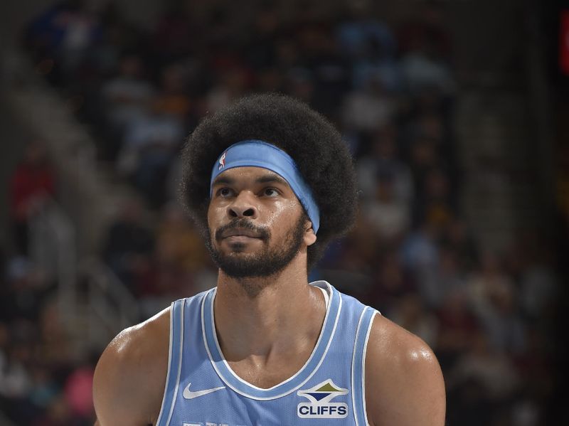 CLEVELAND, OH - NOVEMBER 17: Jarrett Allen #31 of the Cleveland Cavaliers shoots a free throw during the game against the Charlotte Hornets on November 17, 2024 at Rocket Mortgage FieldHouse in Cleveland, Ohio. NOTE TO USER: User expressly acknowledges and agrees that, by downloading and/or using this Photograph, user is consenting to the terms and conditions of the Getty Images License Agreement. Mandatory Copyright Notice: Copyright 2024 NBAE (Photo by David Liam Kyle/NBAE via Getty Images)