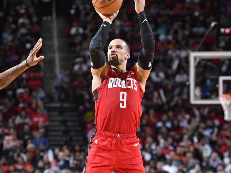 HOUSTON, TX - MARCH 6: Dillon Brooks #9 of the Houston Rockets three point basket during the game against the LA Clippers on March 6, 2024 at the Toyota Center in Houston, Texas. NOTE TO USER: User expressly acknowledges and agrees that, by downloading and or using this photograph, User is consenting to the terms and conditions of the Getty Images License Agreement. Mandatory Copyright Notice: Copyright 2024 NBAE (Photo by Logan Riely/NBAE via Getty Images)