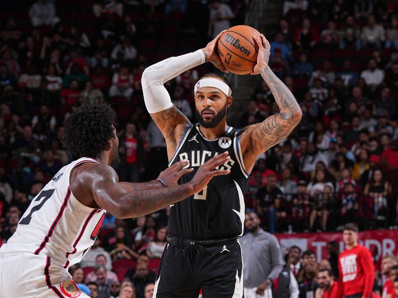 HOUSTON, TX - FEBRUARY 25: Gary Trent Jr. #5 of the Milwaukee Bucks looks to pass the ball during the game against the Houston Rockets on February 25, 2025 at the Toyota Center in Houston, Texas. NOTE TO USER: User expressly acknowledges and agrees that, by downloading and or using this photograph, User is consenting to the terms and conditions of the Getty Images License Agreement. Mandatory Copyright Notice: Copyright 2025 NBAE (Photo by Garrett Ellwood/NBAE via Getty Images)