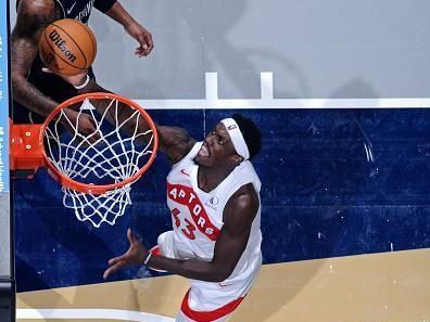 ORLANDO, FL - NOVEMBER 21: Pascal Siakam #43 of the Toronto Raptors shoots the ball during the game against the Orlando Magic during the In-Season Tournament on November 21, 2023 at Amway Center in Orlando, Florida. NOTE TO USER: User expressly acknowledges and agrees that, by downloading and or using this photograph, User is consenting to the terms and conditions of the Getty Images License Agreement. Mandatory Copyright Notice: Copyright 2023 NBAE (Photo by Fernando Medina/NBAE via Getty Images)