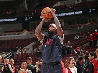 CHICAGO, IL - DECEMBER 30: Patrick Beverley #22 of the Philadelphia 76ers warms up before the game against the Chicago Bulls on December 30, 2023 at United Center in Chicago, Illinois. NOTE TO USER: User expressly acknowledges and agrees that, by downloading and or using this photograph, User is consenting to the terms and conditions of the Getty Images License Agreement. Mandatory Copyright Notice: Copyright 2023 NBAE (Photo by Gary Dineen/NBAE via Getty Images)