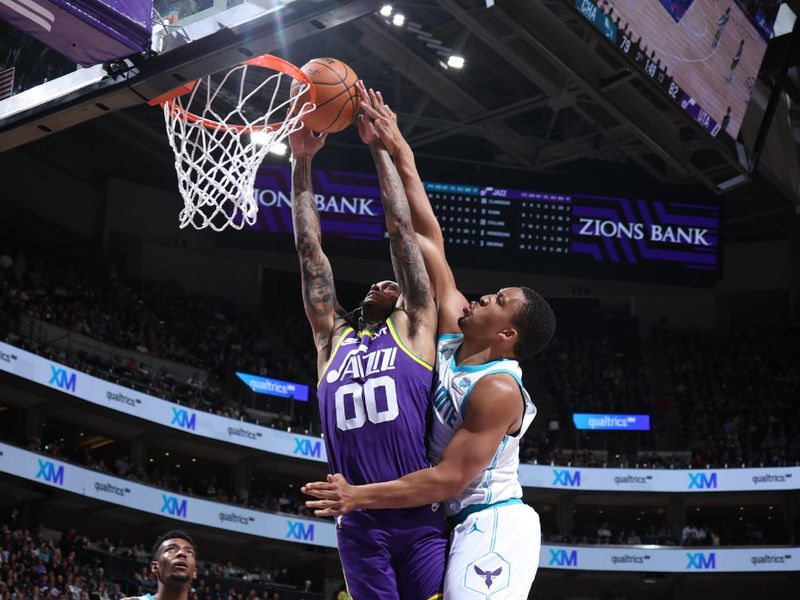 SALT LAKE CITY, UT - FEBRUARY 22: Jordan Clarkson #00 of the Utah Jazz drives to the basket during the game against the Charlotte Hornets on February 22, 2024 at Delta Center in Salt Lake City, Utah. NOTE TO USER: User expressly acknowledges and agrees that, by downloading and or using this Photograph, User is consenting to the terms and conditions of the Getty Images License Agreement. Mandatory Copyright Notice: Copyright 2024 NBAE (Photo by Melissa Majchrzak/NBAE via Getty Images)