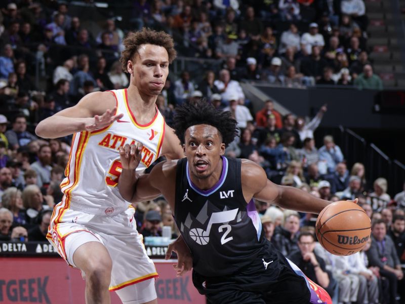 SALT LAKE CITY, UT - JANUARY 7: Collin Sexton #2 of the Utah Jazz drives to the basket during the game against the Atlanta Hawks on January 7, 2025 at Delta Center in Salt Lake City, Utah. NOTE TO USER: User expressly acknowledges and agrees that, by downloading and or using this Photograph, User is consenting to the terms and conditions of the Getty Images License Agreement. Mandatory Copyright Notice: Copyright 2025 NBAE (Photo by Melissa Majchrzak/NBAE via Getty Images)