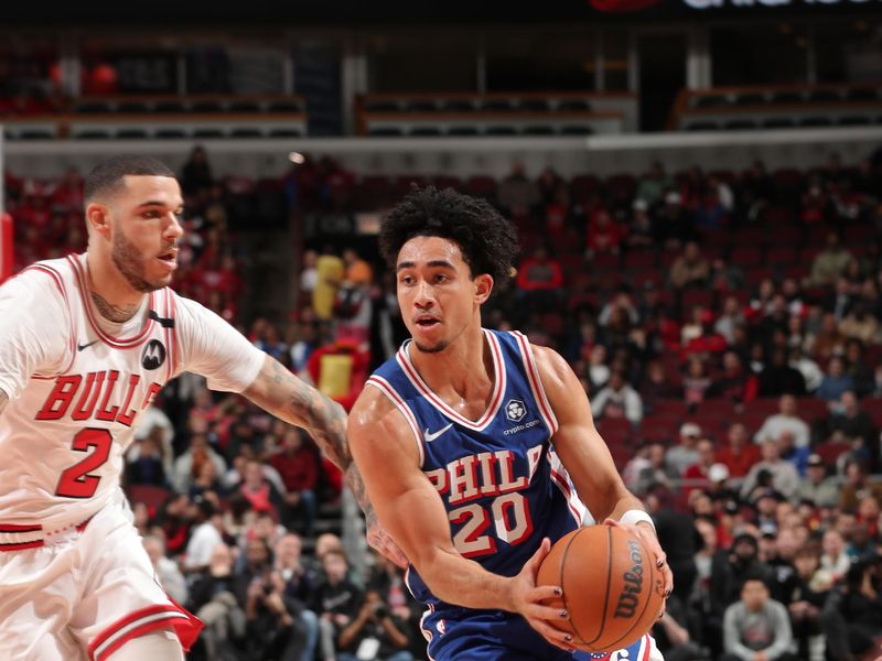 CHICAGO, IL - DECEMBER 8: Jared McCain #20 of the Philadelphia 76ers drives to the basket during the game against the Chicago Bulls on December 8, 2024 at United Center in Chicago, Illinois. NOTE TO USER: User expressly acknowledges and agrees that, by downloading and or using this photograph, User is consenting to the terms and conditions of the Getty Images License Agreement. Mandatory Copyright Notice: Copyright 2024 NBAE (Photo by Gary Dineen/NBAE via Getty Images)