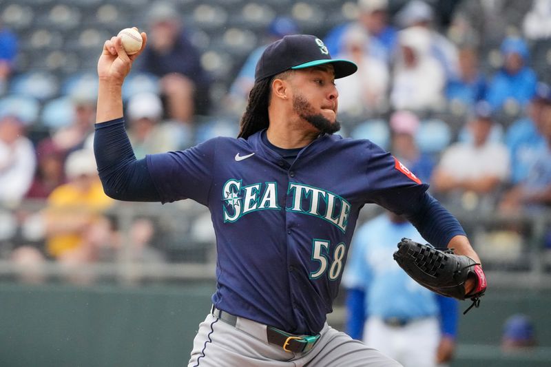 Sep 18, 2025; Kansas City, Missouri, USA; Seattle Mariners starting pitcher Luis Castillo (58) delivers a pitch against the Kansas City Royals during the first inning at Kauffman Stadium. Mandatory Credit: Denny Medley-Imagn Images