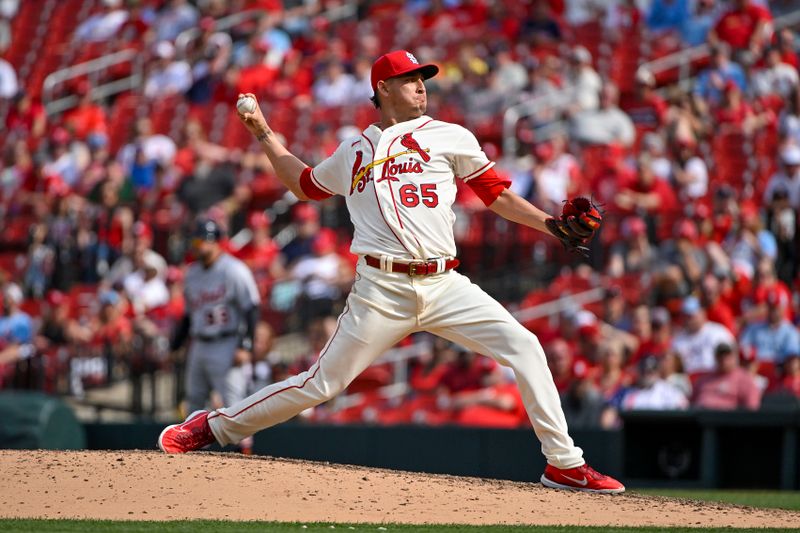 May 6, 2023; St. Louis, Missouri, USA;  St. Louis Cardinals relief pitcher Giovanny Gallegos (65) pitches against the Detroit Tigers during the tenth inning at Busch Stadium. Mandatory Credit: Jeff Curry-USA TODAY Sports