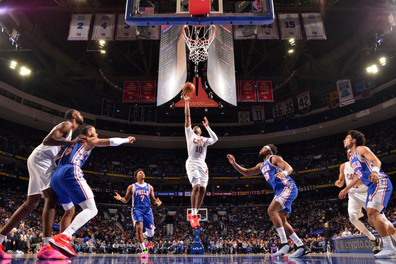 PHILADELPHIA, PA - NOVEMBER 13: Darius Garland #10 of the Cleveland Cavaliers drives to the basket during the game against the Philadelphia 76ers on November 13, 2024 at the Wells Fargo Center in Philadelphia, Pennsylvania NOTE TO USER: User expressly acknowledges and agrees that, by downloading and/or using this Photograph, user is consenting to the terms and conditions of the Getty Images License Agreement. Mandatory Copyright Notice: Copyright 2024 NBAE (Photo by Jesse D. Garrabrant/NBAE via Getty Images)