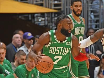 LOS ANGELES, CA - DECEMBER 25: Jaylen Brown #7 of the Boston Celtics dribbles the ball during the game against the Los Angeles Lakers on December 25, 2023 at Crypto.Com Arena in Los Angeles, California. NOTE TO USER: User expressly acknowledges and agrees that, by downloading and/or using this Photograph, user is consenting to the terms and conditions of the Getty Images License Agreement. Mandatory Copyright Notice: Copyright 2023 NBAE (Photo by Andrew D. Bernstein/NBAE via Getty Images)