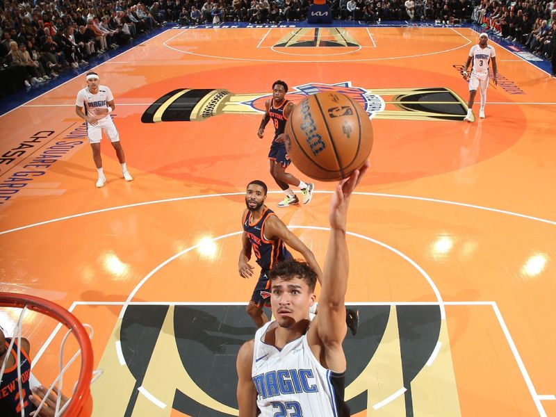 NEW YORK, NY - DECEMBER 3: Tristan da Silva #23 of the Orlando Magic drives to the basket during the game against the New York Knicks during the Emirates NBA Cup on December 3, 2024 at Madison Square Garden in New York City, New York.  NOTE TO USER: User expressly acknowledges and agrees that, by downloading and or using this photograph, User is consenting to the terms and conditions of the Getty Images License Agreement. Mandatory Copyright Notice: Copyright 2024 NBAE  (Photo by Nathaniel S. Butler/NBAE via Getty Images)