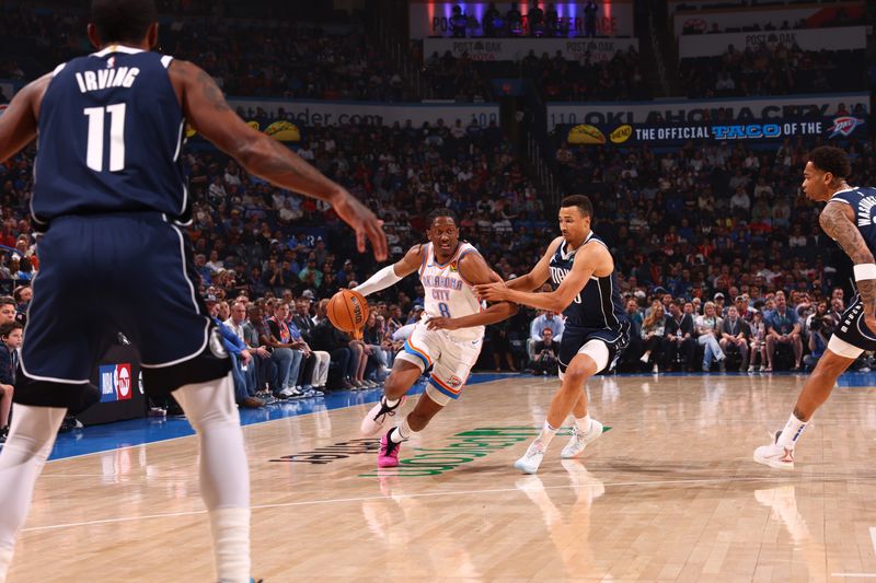 OKLAHOMA CITY, OK - MARCH 14: Jalen Williams #8 of the Oklahoma City Thunder drives to the basket during the game against the Dallas Mavericks on March 13, 2024 at Paycom Arena in Oklahoma City, Oklahoma. NOTE TO USER: User expressly acknowledges and agrees that, by downloading and or using this photograph, User is consenting to the terms and conditions of the Getty Images License Agreement. Mandatory Copyright Notice: Copyright 2024 NBAE (Photo by Zach Beeker/NBAE via Getty Images)