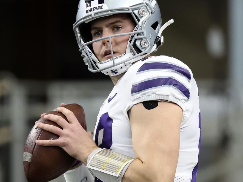 Dec 3, 2022; Arlington, TX, USA;  Kansas State Wildcats quarterback Will Howard (18) warms up before the game against the TCU Horned Frogs at AT&T Stadium. Mandatory Credit: Kevin Jairaj-USA TODAY Sports