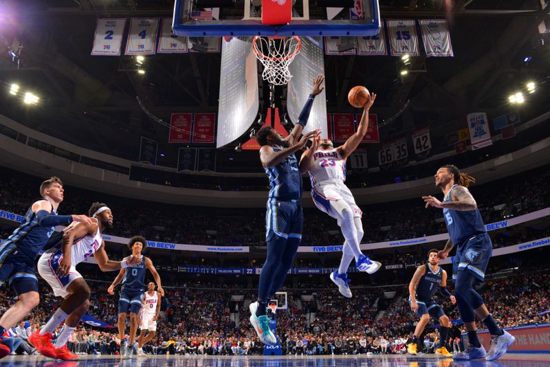 PHILADELPHIA, PA - NOVEMBER 2:  Eric Gordon #23 of the Philadelphia 76ers drives to the basket during the game against the Memphis Grizzlies on November 2, 2024 at the Wells Fargo Center in Philadelphia, Pennsylvania NOTE TO USER: User expressly acknowledges and agrees that, by downloading and/or using this Photograph, user is consenting to the terms and conditions of the Getty Images License Agreement. Mandatory Copyright Notice: Copyright 2024 NBAE (Photo by Jesse D. Garrabrant/NBAE via Getty Images)