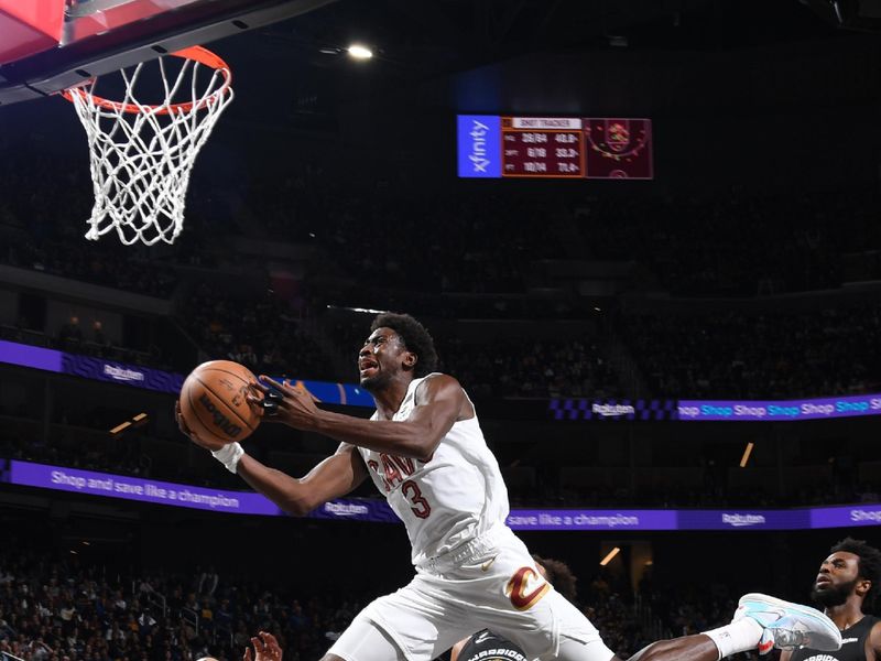 SAN FRANCISCO, CA - NOVEMBER 11: Caris LeVert #3 of the Cleveland Cavaliers drives to the basket during the game against the Golden State Warriors on November 11, 2022 at Chase Center in San Francisco, California. NOTE TO USER: User expressly acknowledges and agrees that, by downloading and or using this photograph, user is consenting to the terms and conditions of Getty Images License Agreement. Mandatory Copyright Notice: Copyright 2022 NBAE (Photo by Noah Graham/NBAE via Getty Images)