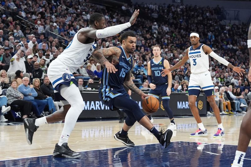 MINNEAPOLIS, MN -  JANUARY 11: Brandon Clarke #15 of the Memphis Grizzlies drives to the basket during the game against the Minnesota Timberwolves on January 11, 2025 at Target Center in Minneapolis, Minnesota. NOTE TO USER: User expressly acknowledges and agrees that, by downloading and or using this Photograph, user is consenting to the terms and conditions of the Getty Images License Agreement. Mandatory Copyright Notice: Copyright 2025 NBAE (Photo by Jordan Johnson/NBAE via Getty Images)