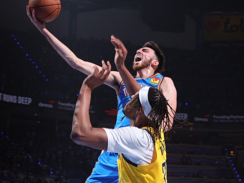 OKLAHOMA CITY, OK - JUNE 8: Chet Holmgren #7 of the Oklahoma City Thunder drives to the basket during the game against the Indiana Pacers during Game Two of the 2025 NBA Finals on June 8, 2025 at Paycom Center in Oklahoma City, Oklahoma. NOTE TO USER: User expressly acknowledges and agrees that, by downloading and or using this photograph, User is consenting to the terms and conditions of the Getty Images License Agreement. Mandatory Copyright Notice: Copyright 2025 NBAE(Photo by Nathaniel S. Butler/NBAE via Getty Images)