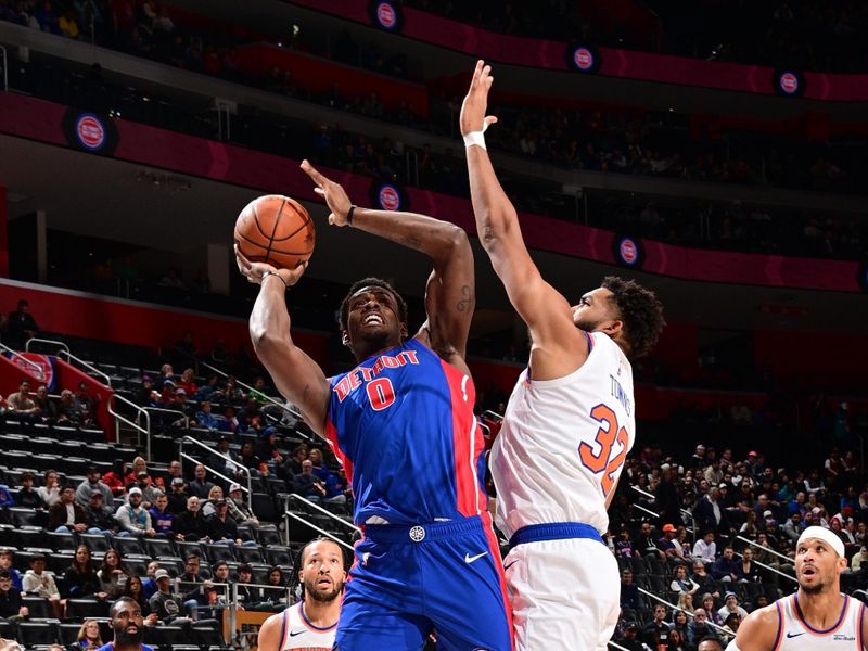 DETROIT, MI - NOVEMBER 1: Jalen Duren #0 of the Detroit Pistons drives to the basket during the game against the New York Knicks on November 1, 2024 at Little Caesars Arena in Detroit, Michigan. NOTE TO USER: User expressly acknowledges and agrees that, by downloading and/or using this photograph, User is consenting to the terms and conditions of the Getty Images License Agreement. Mandatory Copyright Notice: Copyright 2024 NBAE (Photo by Chris Schwegler/NBAE via Getty Images)