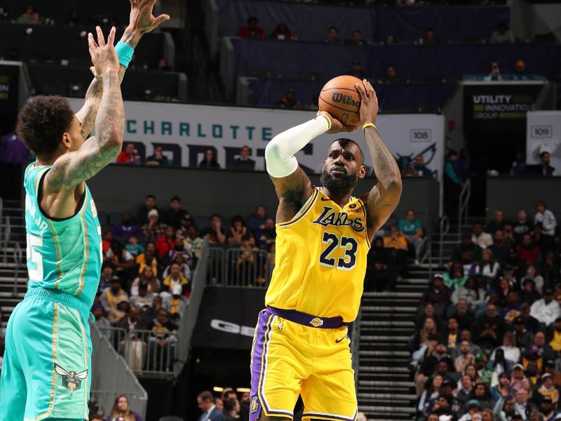 CHARLOTTE, NC - FEBRUARY 5: LeBron James #23 of the Los Angeles Lakers shoots the ball during the game against the Charlotte Hornets on February 5, 2024 at Spectrum Center in Charlotte, North Carolina. NOTE TO USER: User expressly acknowledges and agrees that, by downloading and or using this photograph, User is consenting to the terms and conditions of the Getty Images License Agreement. Mandatory Copyright Notice: Copyright 2024 NBAE (Photo by Kent Smith/NBAE via Getty Images)