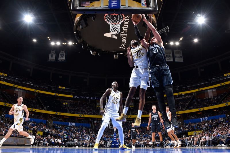 ORLANDO, FL - OCTOBER 28: Moritz Wagner #21 of the Orlando Magic drives to the basket during the game against the Indiana Pacers on October 28, 2024 at Kia Center in Orlando, Florida. NOTE TO USER: User expressly acknowledges and agrees that, by downloading and or using this photograph, User is consenting to the terms and conditions of the Getty Images License Agreement. Mandatory Copyright Notice: Copyright 2024 NBAE (Photo by Fernando Medina/NBAE via Getty Images)