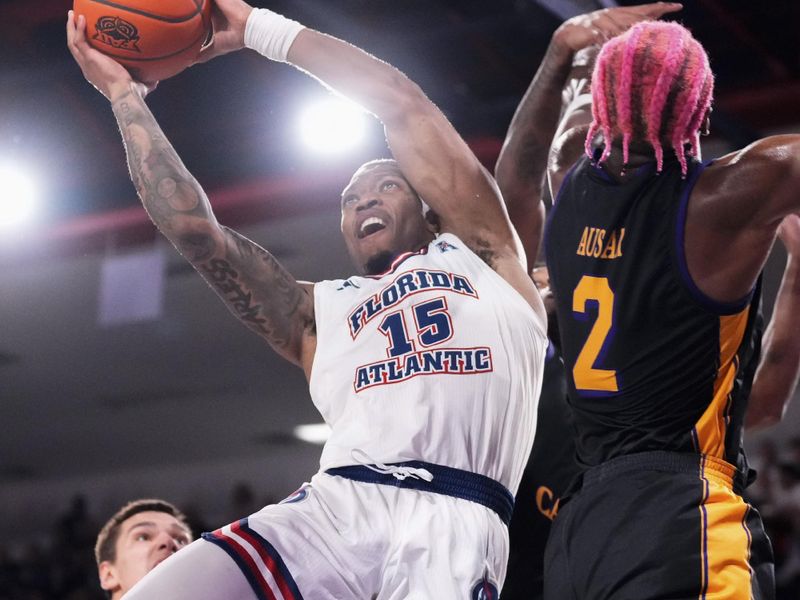 Jan 2, 2024; Boca Raton, Florida, USA; Florida Atlantic Owls guard Alijah Martin (15) shoots against the East Carolina Pirates during the second half at Eleanor R. Baldwin Arena. Mandatory Credit: Rich Storry-USA TODAY Sports