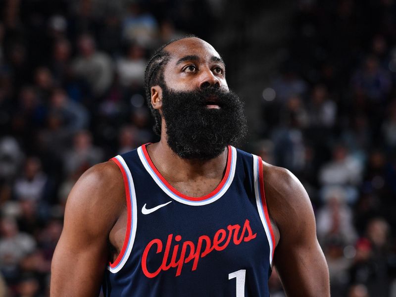 INGLEWOOD, CA - NOVEMBER 4: James Harden #1 of the LA Clippers shoots a free throw during the game against the San Antonio Spurs on November 4, 2024 at Intuit Dome in Los Angeles, California. NOTE TO USER: User expressly acknowledges and agrees that, by downloading and/or using this Photograph, user is consenting to the terms and conditions of the Getty Images License Agreement. Mandatory Copyright Notice: Copyright 2024 NBAE (Photo by Juan Ocampo/NBAE via Getty Images)