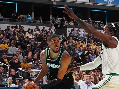 INDIANAPOLIS, IN - DECEMBER 4: Tyrese Haliburton #0 of the Indiana Pacers drives to the basket during the game against the Boston Celtics during the Quarterfinals of the In-Season Tournament on December 4, 2023 at Gainbridge Fieldhouse in Indianapolis, Indiana. NOTE TO USER: User expressly acknowledges and agrees that, by downloading and or using this Photograph, user is consenting to the terms and conditions of the Getty Images License Agreement. Mandatory Copyright Notice: Copyright 2023 NBAE (Photo by Ron Hoskins/NBAE via Getty Images)