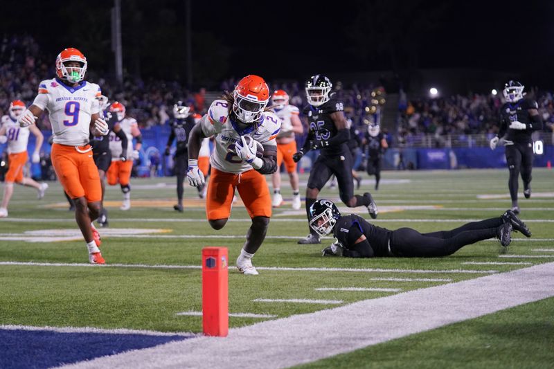 Nov 16, 2024; San Jose, California, USA; Boise State Broncos running back Ashton Jeanty (2) runs for a touchdown against the San Jose State Spartans in the third quarter at CEFCU Stadium. Mandatory Credit: Cary Edmondson-Imagn Images