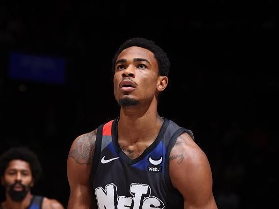 BROOKLYN, NY - NOVEMBER 19: Nicolas Claxton #33 of the Brooklyn Nets shoots a free throw during the game against the Philadelphia 76ers on November 19, 2023 at Barclays Center in Brooklyn, New York. NOTE TO USER: User expressly acknowledges and agrees that, by downloading and or using this Photograph, user is consenting to the terms and conditions of the Getty Images License Agreement. Mandatory Copyright Notice: Copyright 2023 NBAE (Photo by Nathaniel S. Butler/NBAE via Getty Images)