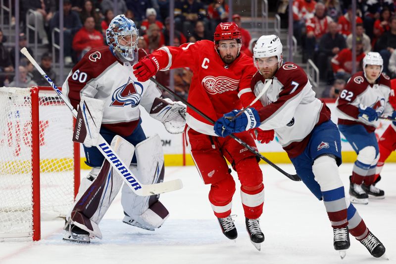 Can the Avalanche Ride Their Home Ice Advantage Against the Red Wings?