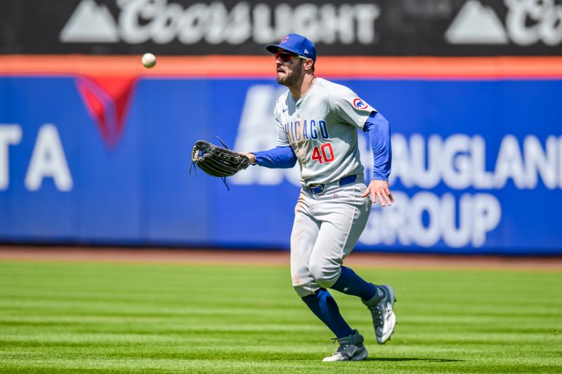 May 2, 2024; New York City, New York, USA; Chicago Cubs outfielder Mike Tauchman (40) catches a fly ball for an out during the fourth inning against the New York Mets at Citi Field. Mandatory Credit: John Jones-USA TODAY Sports