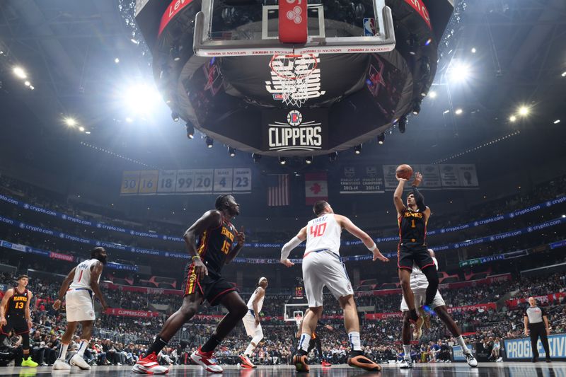 LOS ANGELES, CA - MARCH 17: Jalen Johnson #1 of the Atlanta Hawks shoots the ball during the game against the LA Clippers on March 17, 2024 at Crypto.Com Arena in Los Angeles, California. NOTE TO USER: User expressly acknowledges and agrees that, by downloading and/or using this Photograph, user is consenting to the terms and conditions of the Getty Images License Agreement. Mandatory Copyright Notice: Copyright 2024 NBAE (Photo by Adam Pantozzi/NBAE via Getty Images)