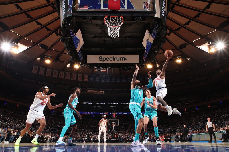 NEW YORK, NY - OCTOBER 15: Cameron Payne #1 of the New York Knicks drives to the basket during the game against the Charlotte Hornets during the 2024 NBA Preseason on October 15, 2024 at Madison Square Garden in New York City, New York.  NOTE TO USER: User expressly acknowledges and agrees that, by downloading and or using this photograph, User is consenting to the terms and conditions of the Getty Images License Agreement. Mandatory Copyright Notice: Copyright 2024 NBAE  (Photo by Nathaniel S. Butler/NBAE via Getty Images)