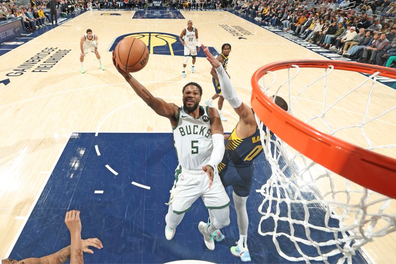 INDIANAPOLIS, IN - JANUARY 3:Malik Beasley #5 of the Milwaukee Bucks drives to the basket during the game against the Indiana Pacers  on January 3, 2024 at Gainbridge Fieldhouse in Indianapolis, Indiana. NOTE TO USER: User expressly acknowledges and agrees that, by downloading and or using this Photograph, user is consenting to the terms and conditions of the Getty Images License Agreement. Mandatory Copyright Notice: Copyright 2024 NBAE (Photo by Jeff Haynes/NBAE via Getty Images)