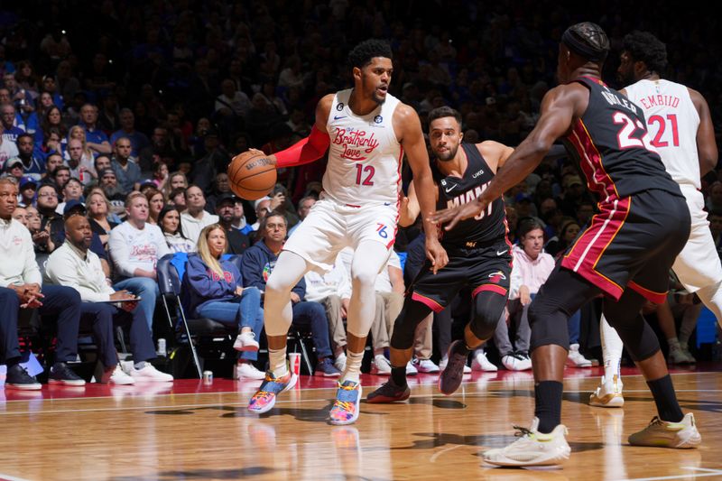 PHILADELPHIA, PA - APRIL 6: Tobias Harris #12 of the Philadelphia 76ers dribbles the ball during the game against the Miami Heat on April 6, 2023 at the Wells Fargo Center in Philadelphia, Pennsylvania NOTE TO USER: User expressly acknowledges and agrees that, by downloading and/or using this Photograph, user is consenting to the terms and conditions of the Getty Images License Agreement. Mandatory Copyright Notice: Copyright 2023 NBAE (Photo by Jesse D. Garrabrant/NBAE via Getty Images)