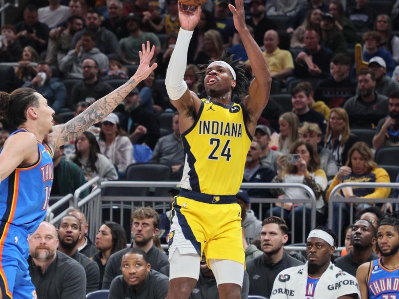 INDIANAPOLIS, INDIANA - MARCH 31:  Buddy Hield #24 of the Indiana Pacers against the Oklahoma City Thunder at Gainbridge Fieldhouse on March 31, 2023 in Indianapolis, Indiana.    NOTE TO USER: User expressly acknowledges and agrees that, by downloading and/or using this photograph, User is consenting to the terms and conditions of the Getty Images License Agreement. (Photo by Andy Lyons/Getty Images)